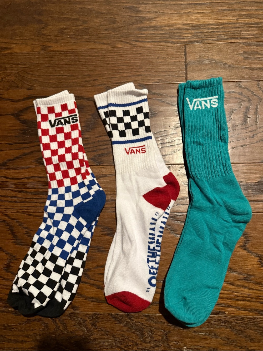 Vans Three-Pack Checkerboard & Teal Crew Socks like new a couple never worn L